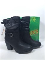 New Daily Shoes Size 7 Ankle Boots