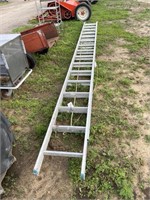 32' Extension Ladder