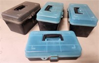 P - LOT OF 4 PLASTIC BOXES (Q8)