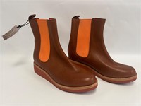 Cole Haan ladies leather waterproof boots sz. 7.5B