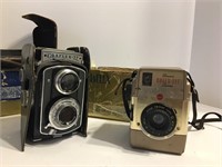 Lot Of 2 Vintage Cameras