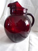 RUBY RED ICE LIP PITCHER