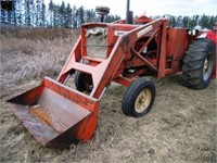 Allis Chalmers 180 tractor