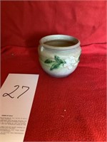 Roseville U.S.A. #600-4 Pottery Bowl