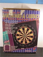 *Sportscraft 18" Bristle Dartboard in Cabinet with