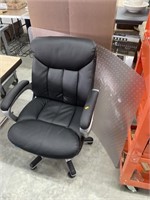 Office chair, floor mat