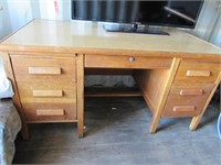 Vintage Craftsman Oak Desk w/ Laminate Top, 7 Draw