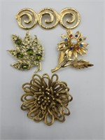 4 Large Brooches / Pins A Signed Capri