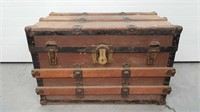 SMALL ANTIQUE TRUNK