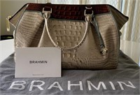 J - BRAHMIN PURSE W/ DUST COVER (M15 1)