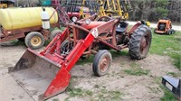 Massey Ferguson 65 gas tractor w/loader