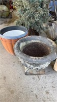 One vintage concrete planter urn, with six