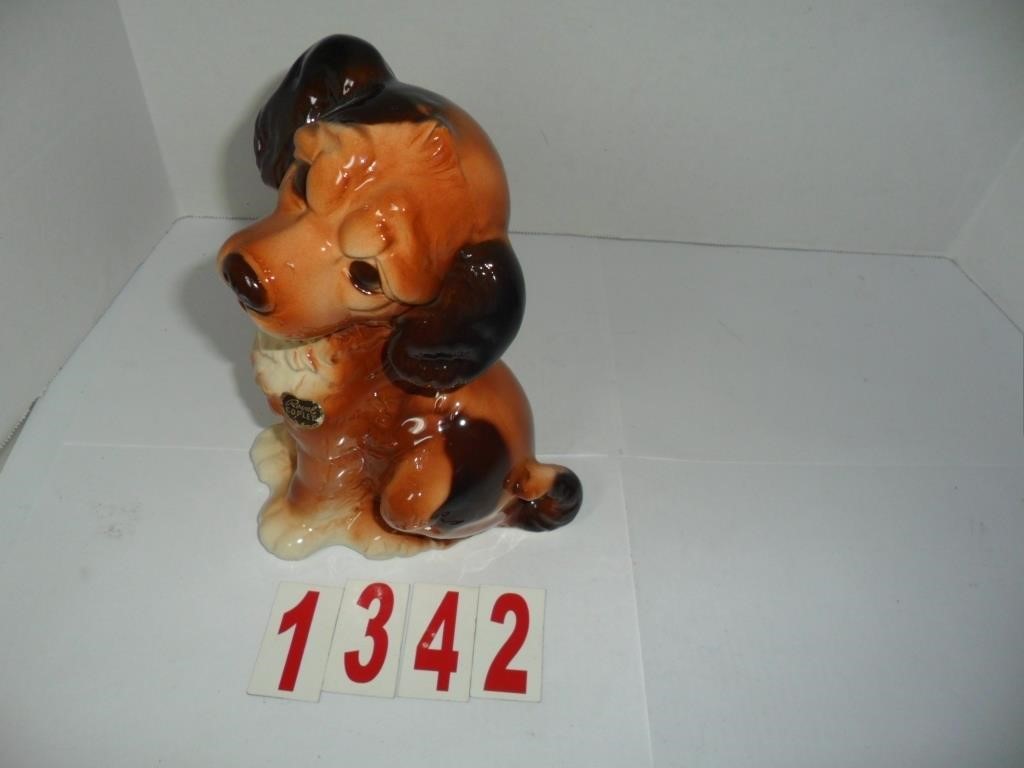 June 2024  Collectible Flower Pots & Figurines -McCoy, Hull