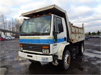 1990 Ford Cargo 8000 12' S/A Dump Truck