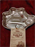 1979 Double Bell Cake Pan Wilton