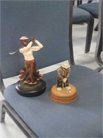 2 golfer figures