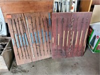 Barbed wire display boards (2)