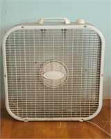 20" Lasko Box Fan