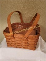Longaberger Pie Basket with Liner and Riser