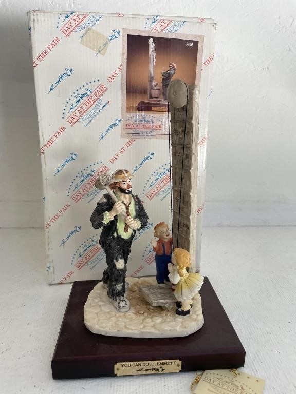 Vintage Emmett Kelly Day at the Fair Figurine