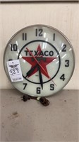 323. Texaco Round Clock