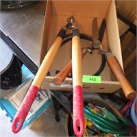 HEDGE TRIMMERS, LOPPERS, BUNGEE CORDS