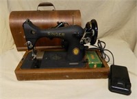 1951 Singer Electric Sewing Machine, Model 128.
