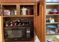 Contents of upper kitchen cabinets