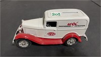 1/24? 1932 Ford Delivery Van Bank