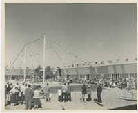 8x10 Performance outside the Circus Hall of Fame