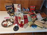 Christmas Items (Candles, Trays, Cards, Lights, e)