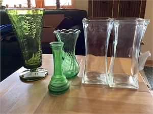 Group of glassware