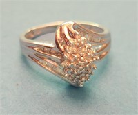 10k white gold & diamond cluster ring w/.......