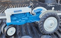 Ford 4000 Die Cast Tractor