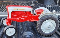 Ford 901 Powermaster Scale Models Tractor