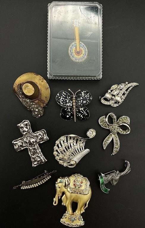 Jewelry Brooches / Pendants