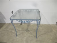 Wrought Iron Patio Table  29.5"t x 35"w