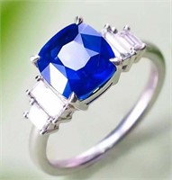 3.7ct Royal Blue Sapphire Ring 18K Gold