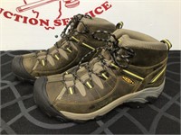 Keen Men’s 11 Hiking Boots Lace Up Waterproof