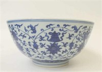 Chinese Qing dynasty blue and white bowl