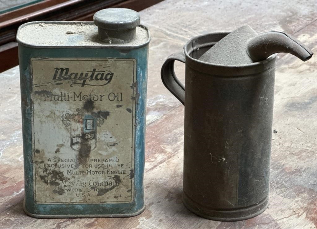 Antique Maytag multiple motor oil/fuel can