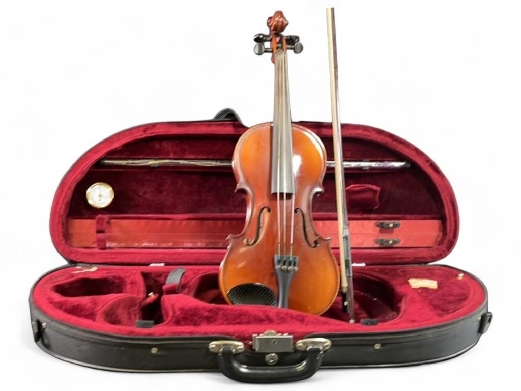 4/4 Klaus Mueller 320F "Maestro" Violin with