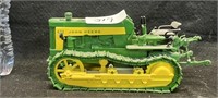 1/16 SCALE JOHN DEERE CRAWLER 430 DIECAST TRACTOR