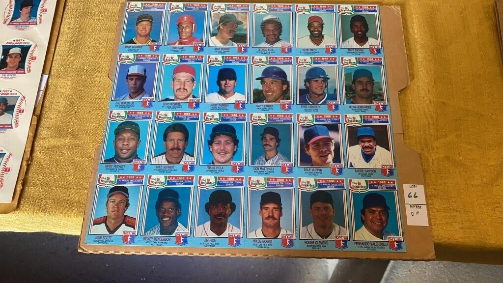 1988 sheet of Baseball cards 14 x 16