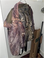 MOSSY OAK HUNTING CLOTHES