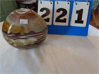 RICH MILLER ART GLASS VASE--5.5" T