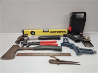 Tools: Level, Hammer, Saw, Planers