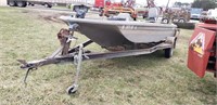 Venture Fiberglass Boat - Motor Needs Lower Unit