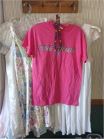 Ladies Lions Tshirt and Night Gowns Size Small