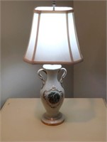 Table lamp - Ceramic base H 21"  Vintage